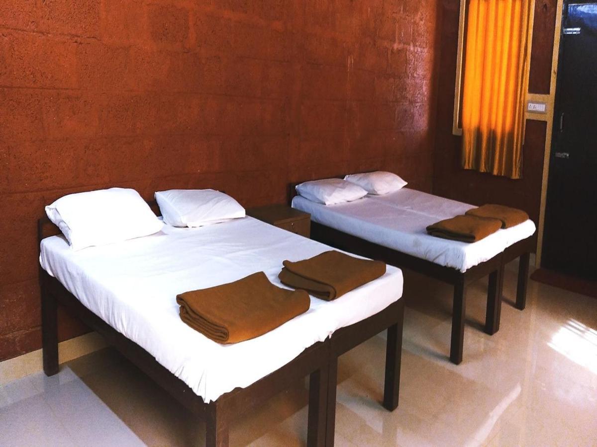 Cs County Resort Sakleshpur Eksteriør billede