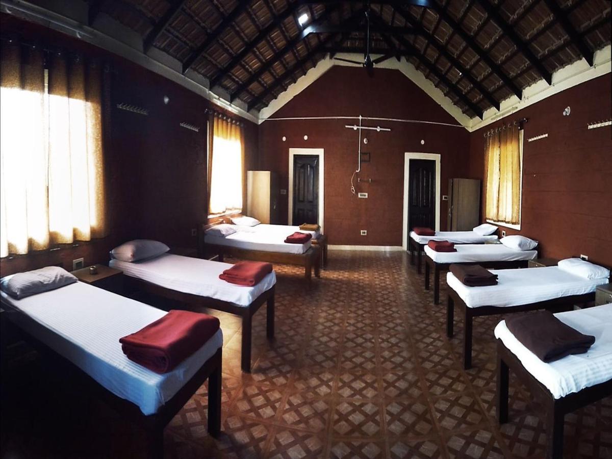 Cs County Resort Sakleshpur Eksteriør billede