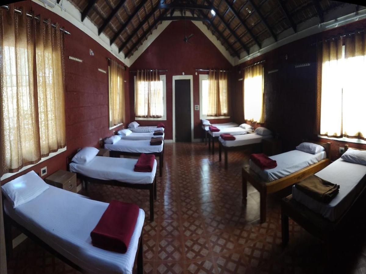 Cs County Resort Sakleshpur Eksteriør billede