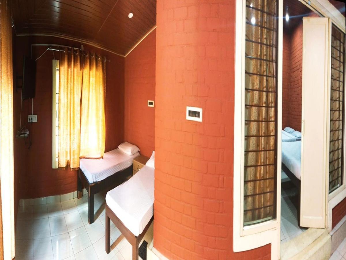 Cs County Resort Sakleshpur Eksteriør billede