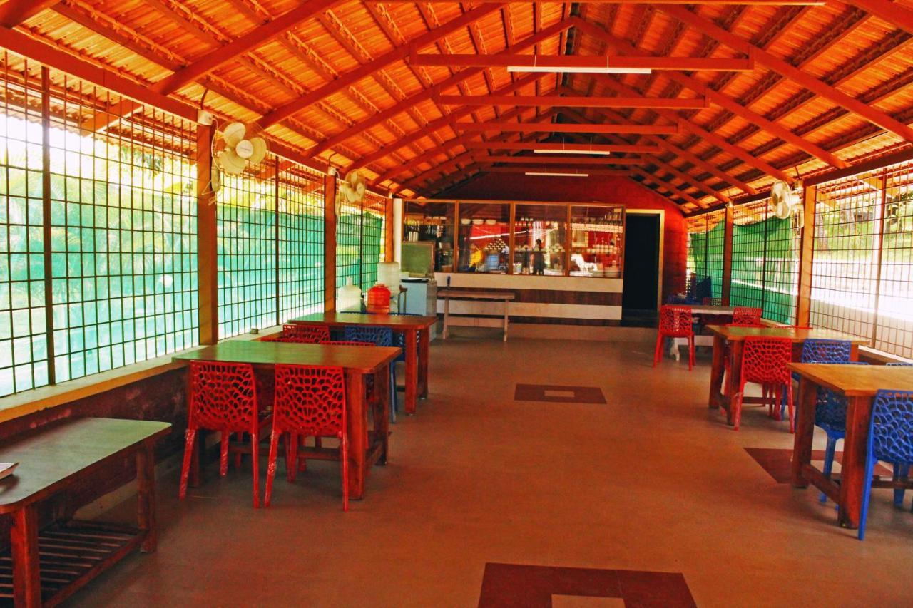 Cs County Resort Sakleshpur Eksteriør billede