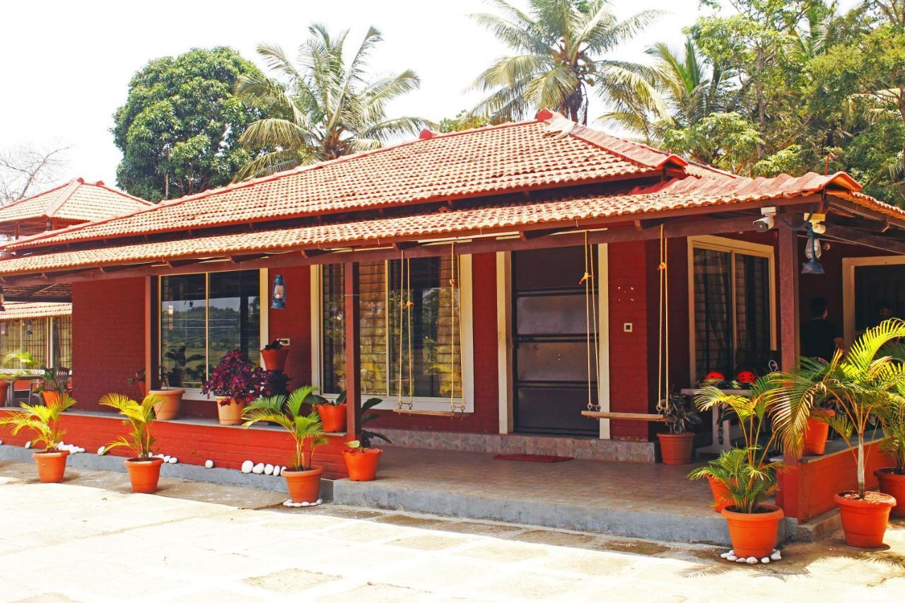 Cs County Resort Sakleshpur Eksteriør billede