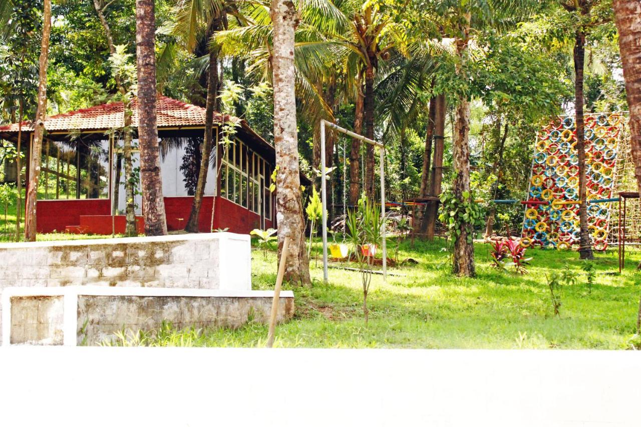 Cs County Resort Sakleshpur Eksteriør billede