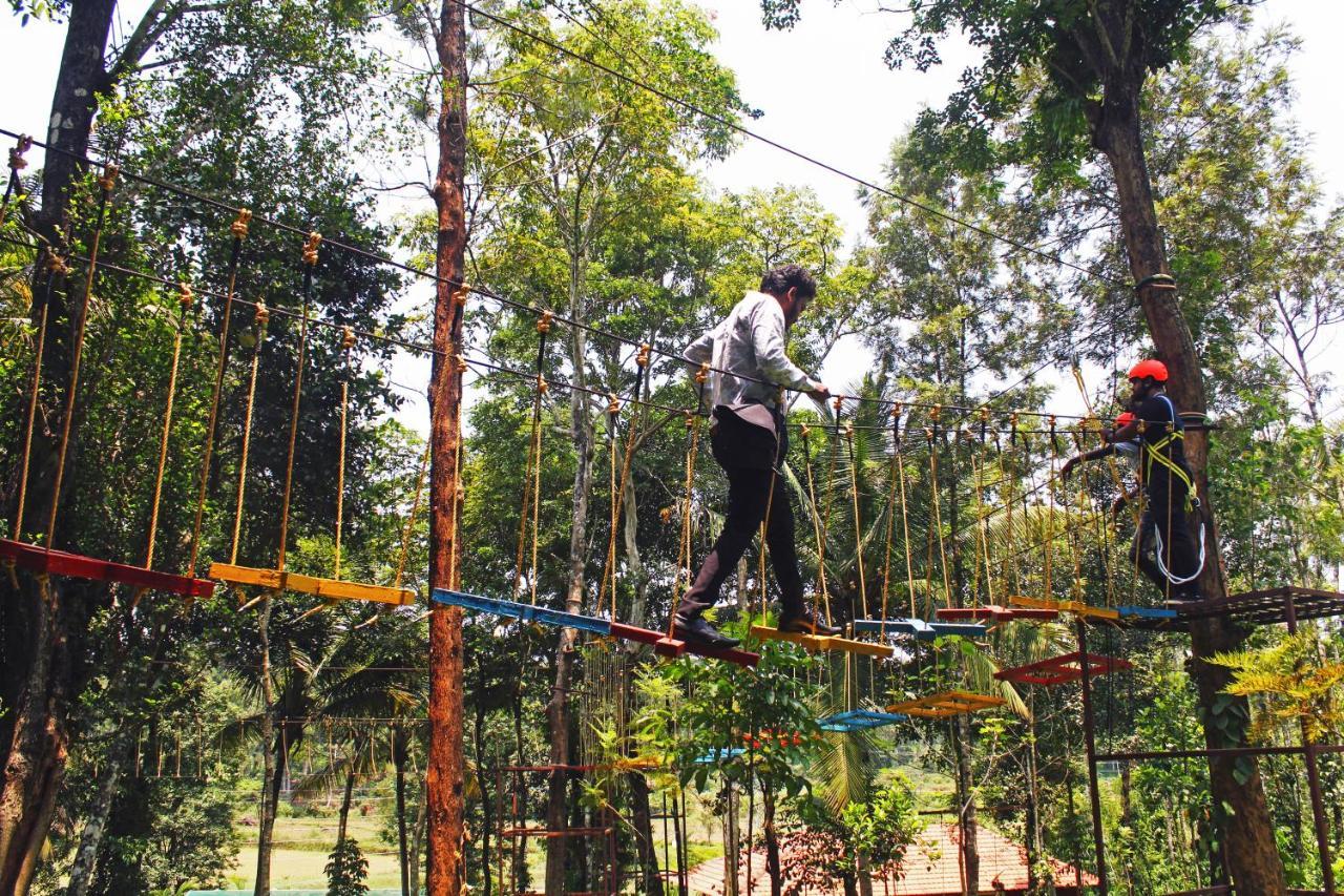 Cs County Resort Sakleshpur Eksteriør billede